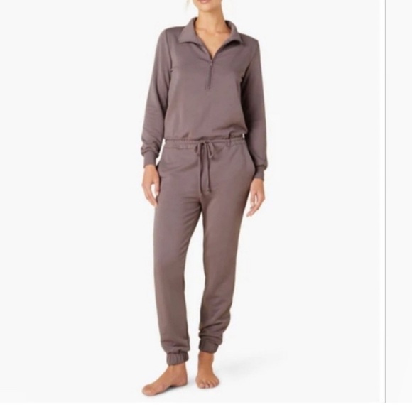 Beyond Yoga Ski Weekend Jumpsuit Mauve Cozy Fleece Size Small - Picture 1 of 7